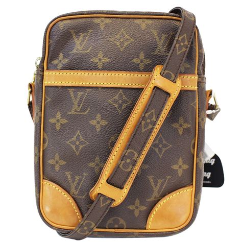 louis vuitton neck bag